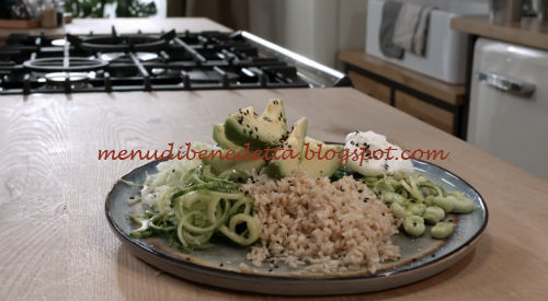 Buddha bowl con avocado ricetta Csaba Dalla Zorza da Enjoy your food