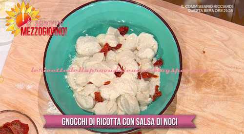 Gnocchi di ricotta con salsa di noci ricetta Marco Bianchi