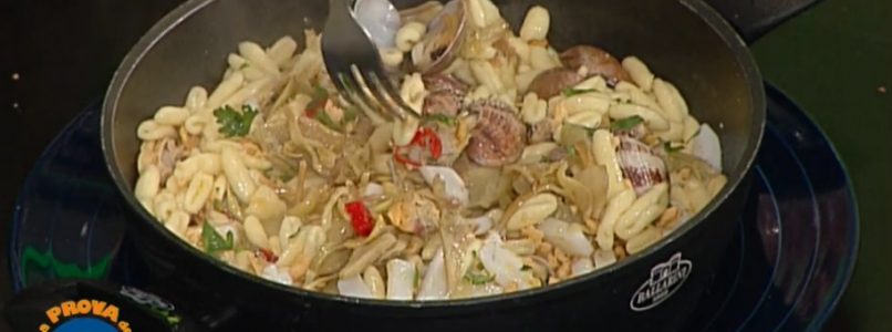 La prova del cuoco | Ricetta cavatelli con carciofi seppie vongole e taralli di Fabio Campoli