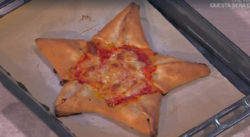 Pizza stella di Natale ricetta Fulvio Marino
