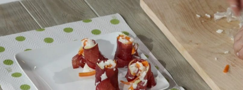 Ricette all’italiana | Ricetta sushi di bresaola di Anna Moroni