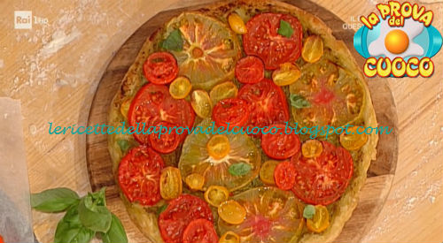 Sfoglia furba con pomodori e pesto ricetta Natalia Cattelani